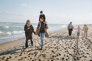 Seaside Park walk on the beach in winter